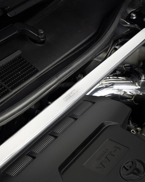 HPS フロントストラットタワーバー Toyota Camry 2.5L 2012-2014用