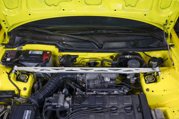 HPS フロントストラットタワーバー Acura Integra 1.8L 1994-2001用