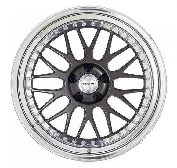 WORK MEISTER M1 3PIECE — Mat Carbon (MGM). WORK's 19 inch NORMAL wheel, shown as a finish reference for 18 inch NORMAL.