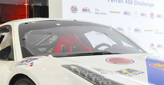 ポリカーボネート フロントウインドスクリーン｜Ferrari 458 Challenge